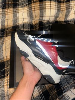 Dior b22