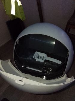 Automatic cat litter box