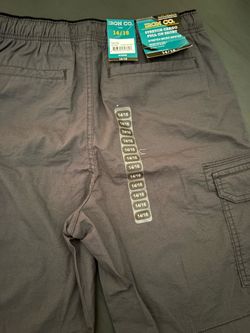 Iron Co. Charcoal Sky stretch cargo pull-on shorts in size 14/16