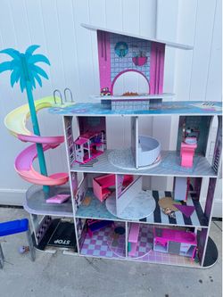 Doll house