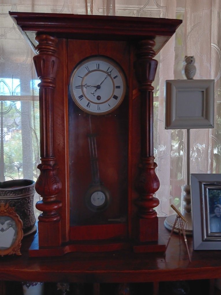 Antique Pendulum DESK Clock