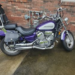 1995 Honda Magna