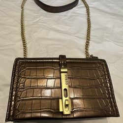 Brand New Guess Purse 