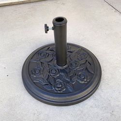 (Brand New) $25 Umbrella Base 18 Inches Round 18 lbs Patio Stand Outdoor Garden Market 