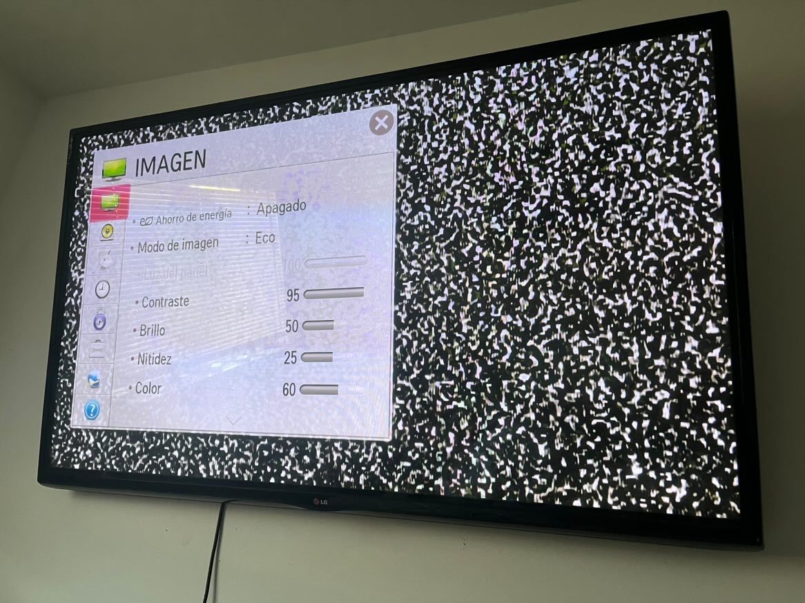 LG TV. Big Size