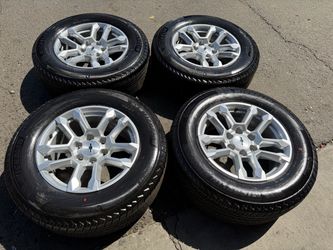 18” new take off set oem Chevy Silverado wheels and tires Michelin 6 lug