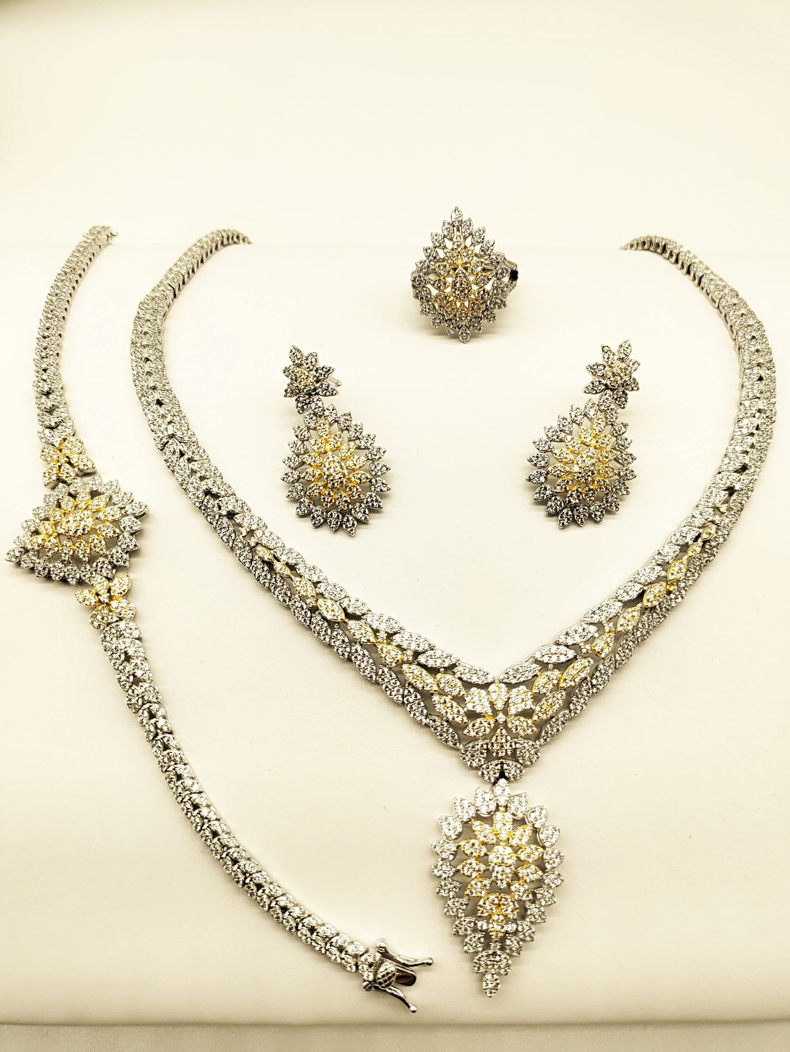 925 Sterling Silver Set Jewelry four pieces