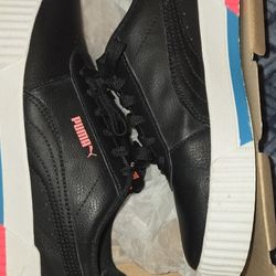 Women Puma Shoes