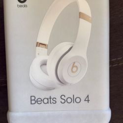 Beats Solo 4 Headphone 