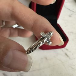 925 Sterling Silver Cross Ring , Size 8.25 , Marked 925 Beautiful!! 