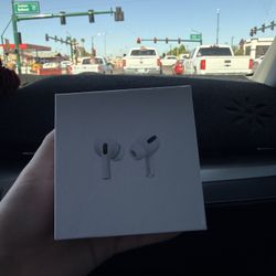 AirPods Pro 80$