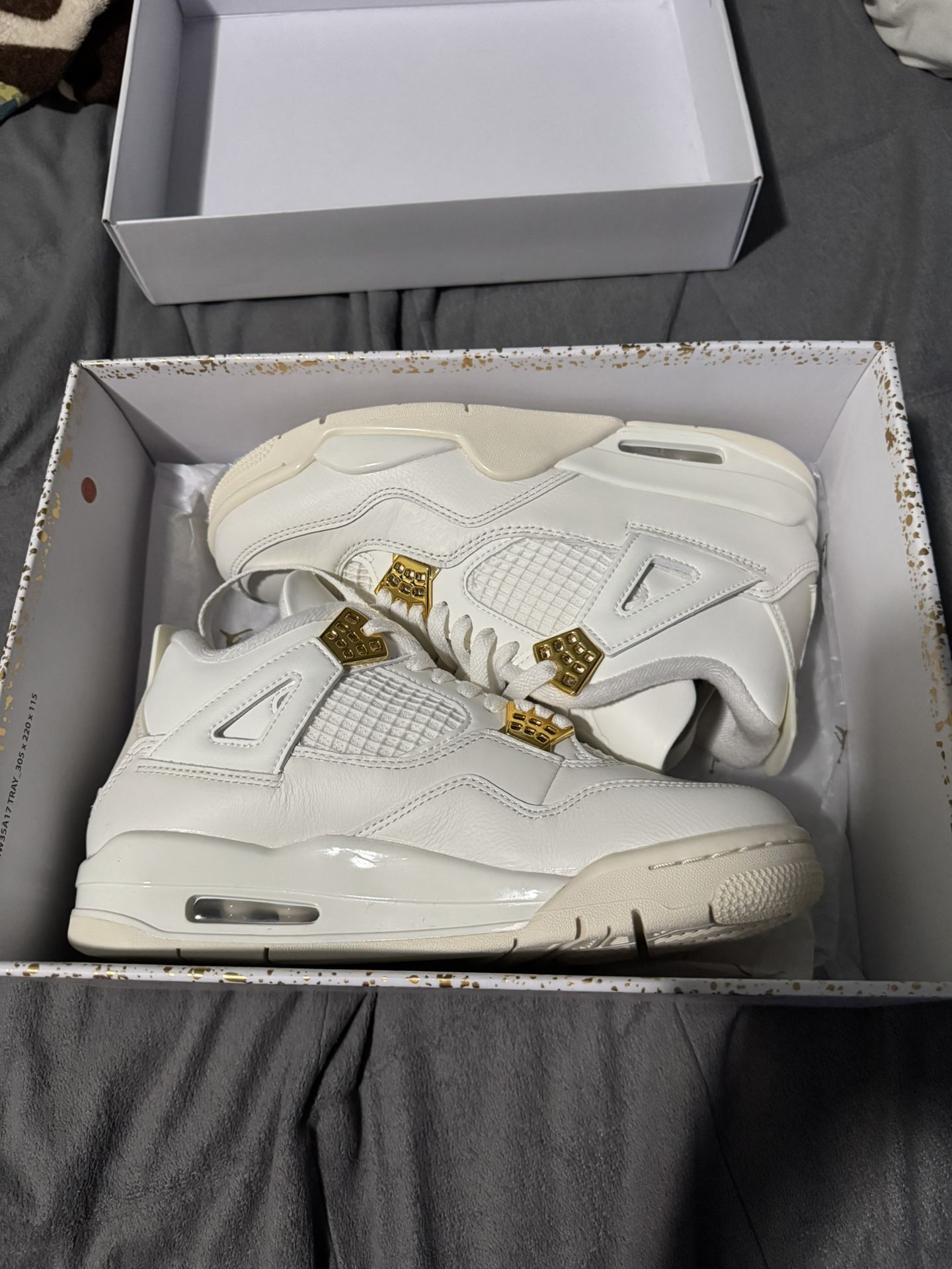 Air Jordan 4 Retro