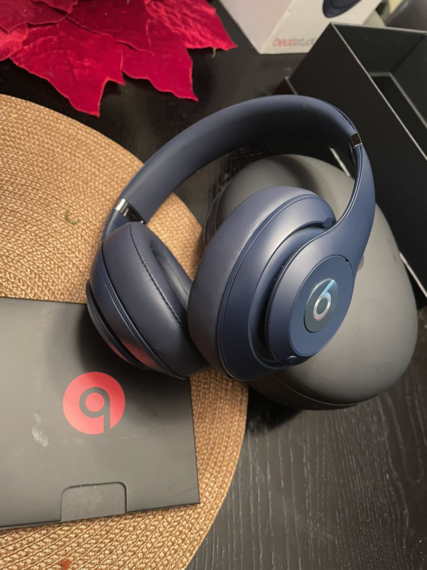 Beats Studio 3 Wireless Over Ear Blue for Sale in Youngsville, OfferUp
