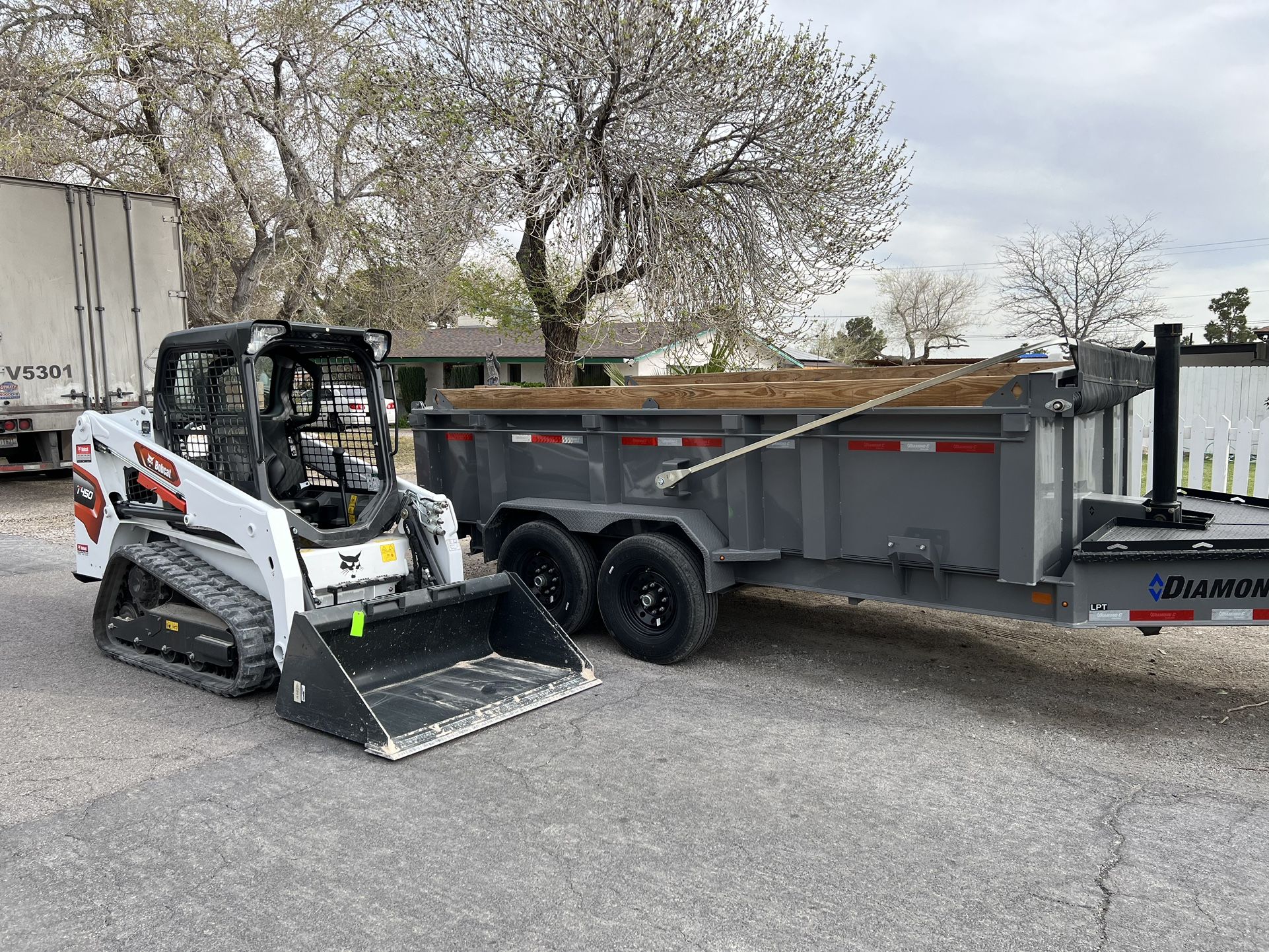 Bobcat Skid Steer 