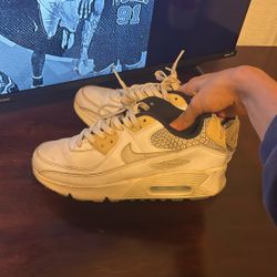 Nike Air Max 90