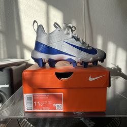 NIKE kids cleats