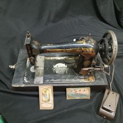 Antique 1891 Singer Sewing Machine