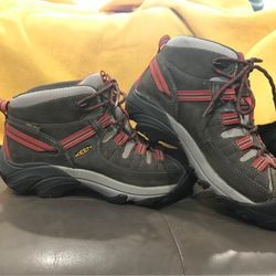 KEEN Women's Targhee II Waterproof Brown Leather Boots  Size 9US 