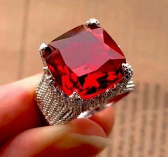 Size 9  Red 925 Silver Vampire Scarlet Ruby Big Red Ring Zircon For Women