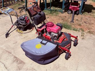 Worldlawn 36" Commercial Walk-Behind Mower (Honda GXV340)