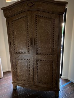 Armoire