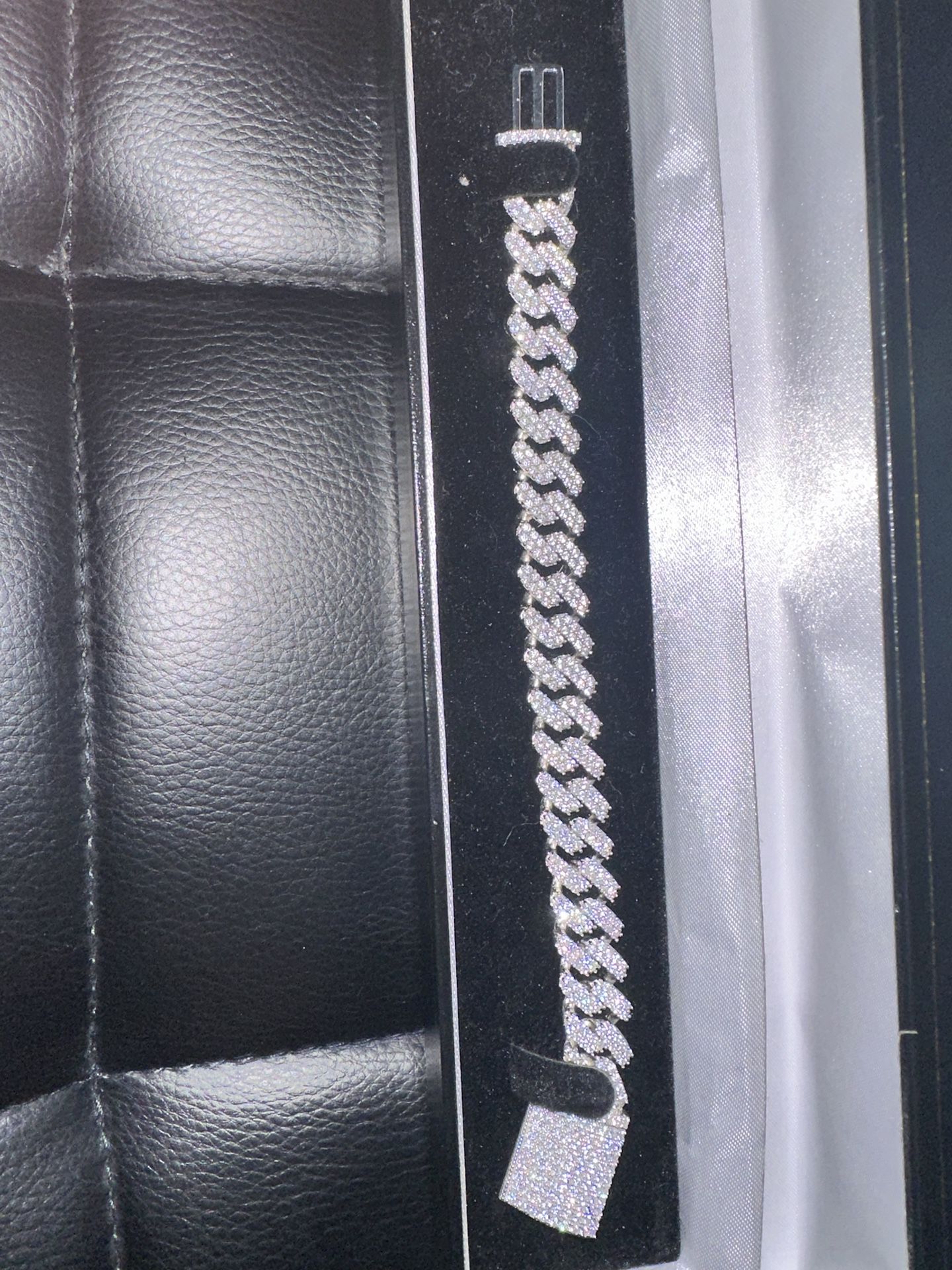 7inch Cuban Link Bracelet  PASSES DIAMOND TESTER