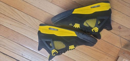 JORDAN 4 THUNDER