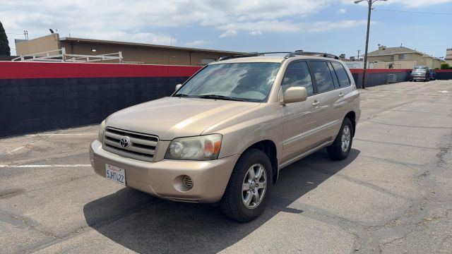 2004 Toyota Highlander