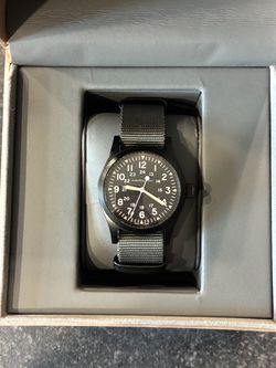 Grey Hamilton Mechanical Wind Up Watch for Men ✿ Field Khaki, Model H(contact info removed)0, 38MM ✿ Pickup in La Puente, CA
