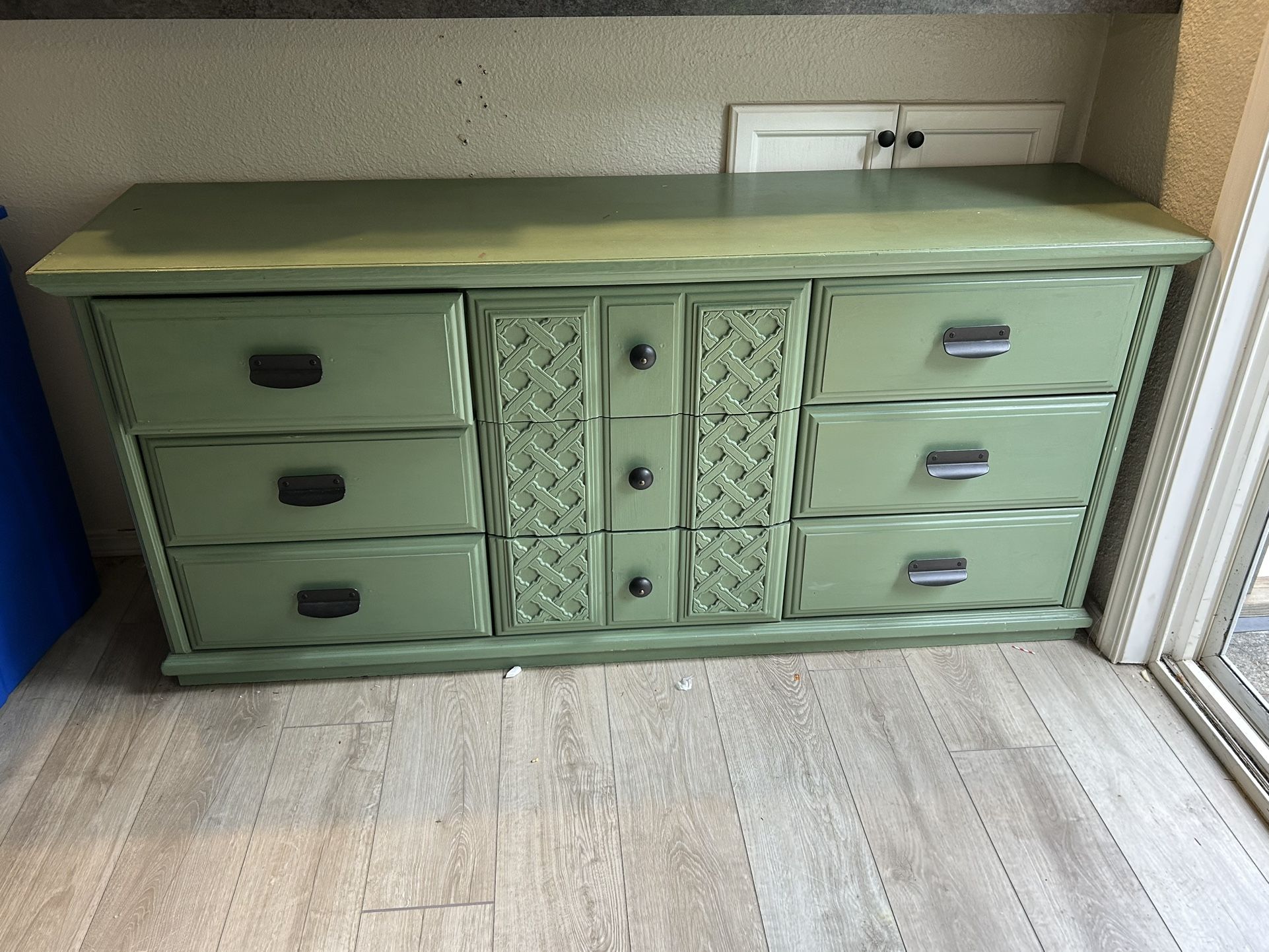 9 Drawer Solid Wood Dresser