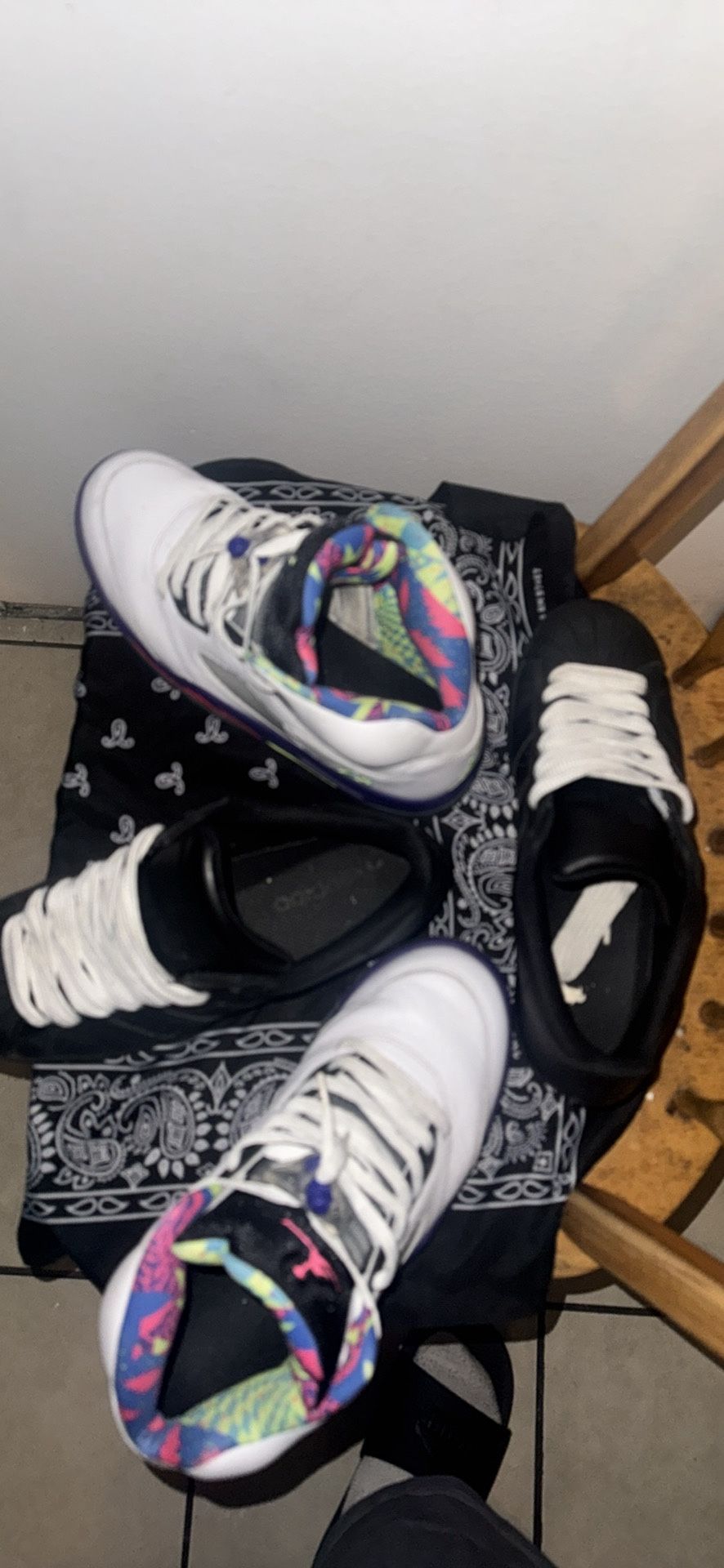 Bell-Air J’5 And Adidas
