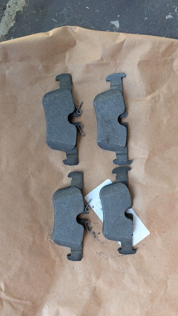 NEW PACK OF ATE-607315 BRAKE PADS NEVER USED