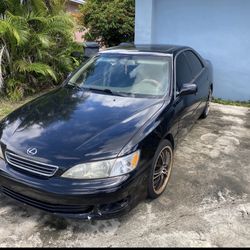 2001 Lexus ES 300h