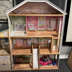 Doll house