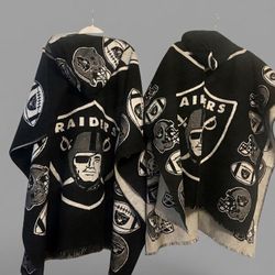 RAIDERS PONCHOS