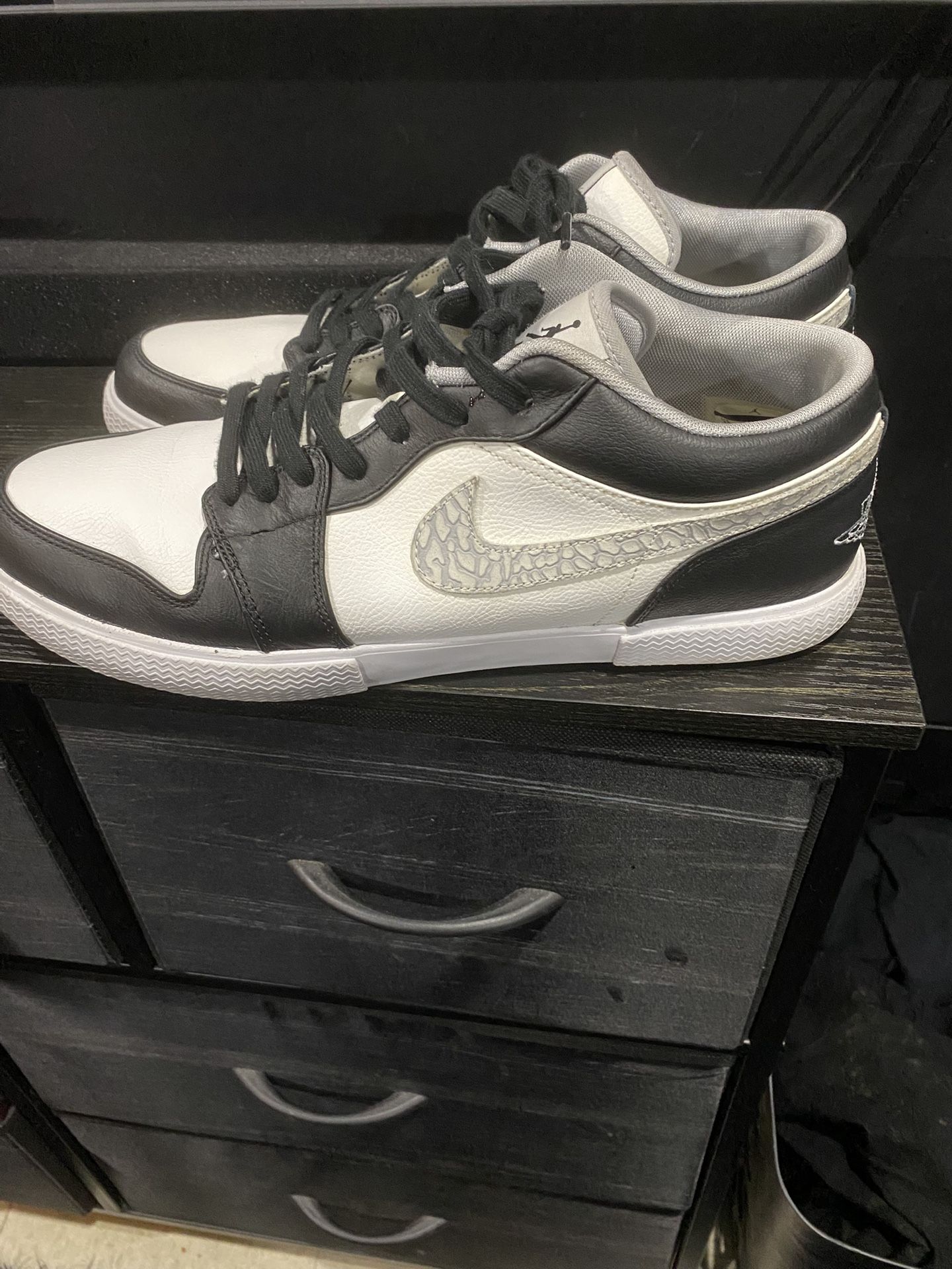 Jordan 1 Size 13. $40