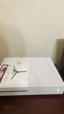 Microsoft Xbox One S Console