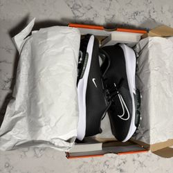 Nike infinity Tour 2 Golf Shoes (Size 11.5)