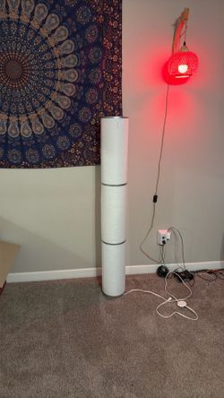 Tower lamp. Light. 3 small bulbs. Foot on/off button.