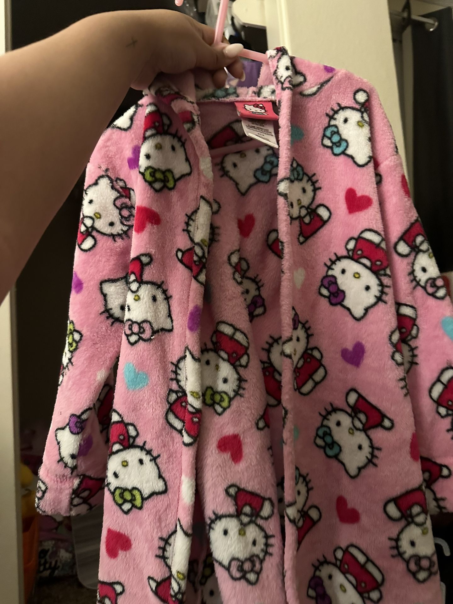 Hello Kitty Robe 