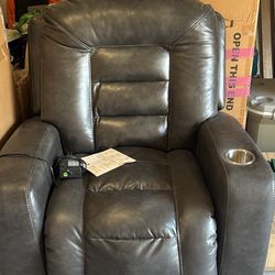 Recliner 