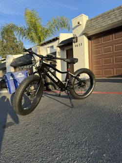 Pedego Trail Tracker E-bike