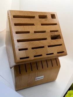 Wüsthof 25-Slot Wooden Knife Block