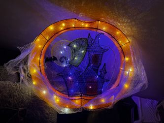 2 inflatable Halloween decorations