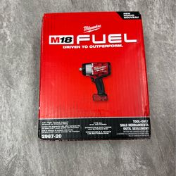 Milwaukee M18 Fuel 1/2" High Torque Impact wrench w/ Friction Ring
