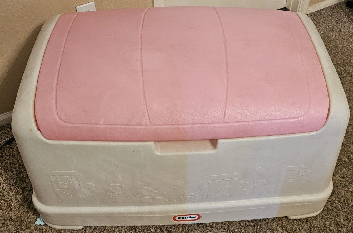 Little Tikes Toy Box Pink White 15 for Sale in Glendale, AZ OfferUp