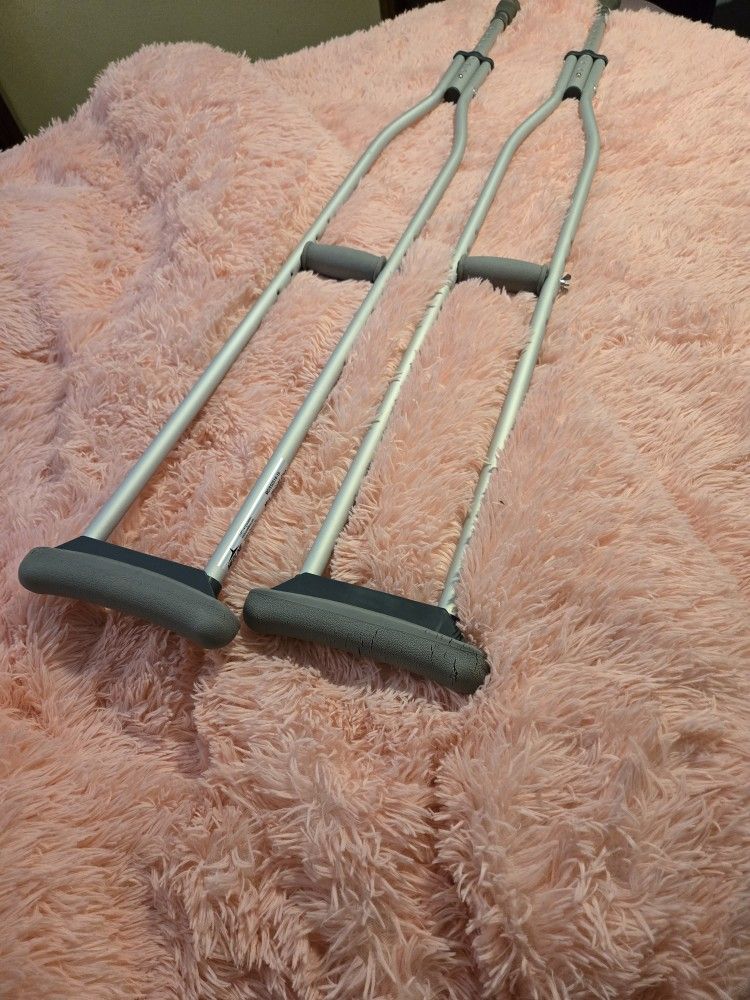Crutches