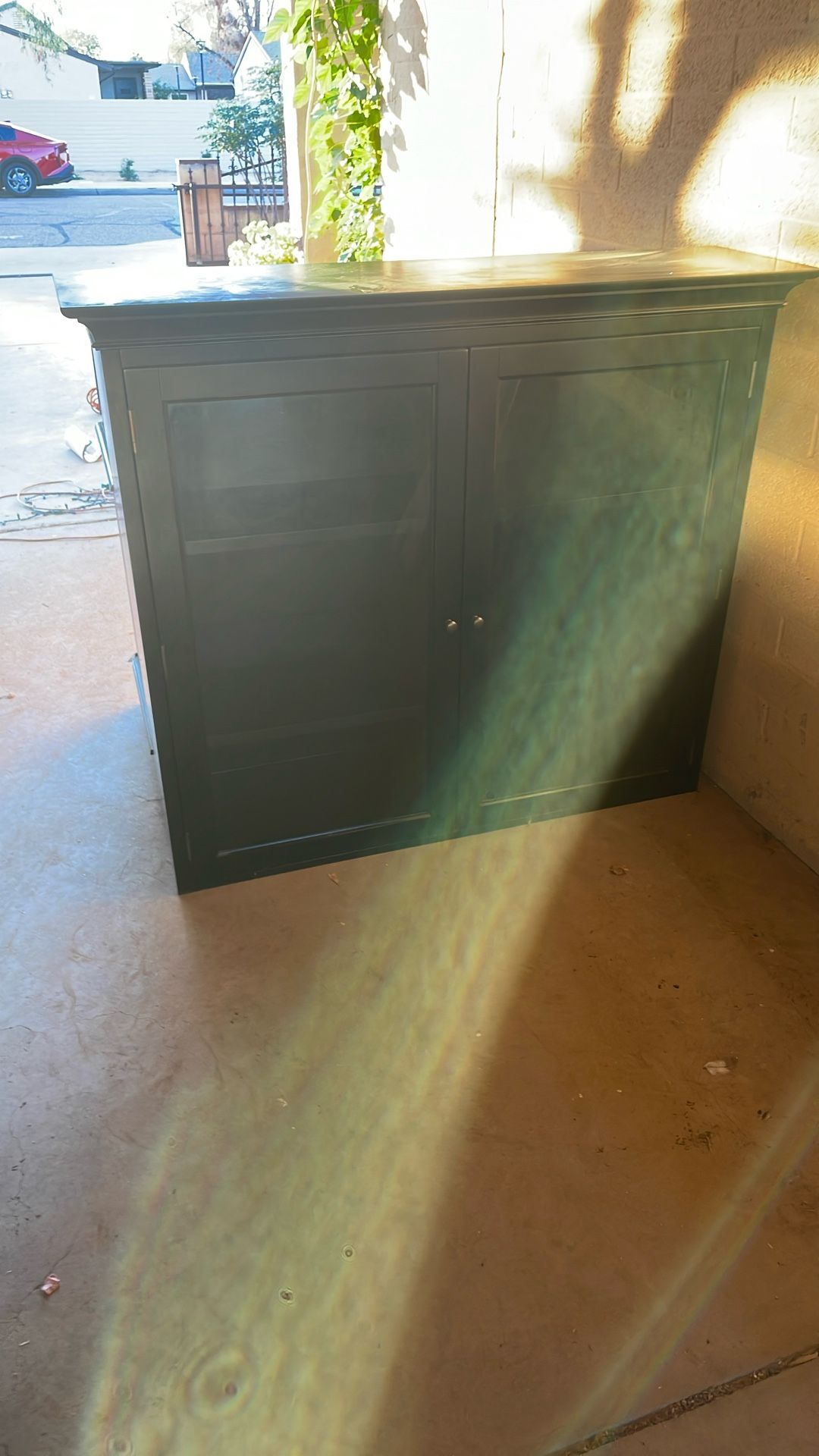 Dresser With Windows