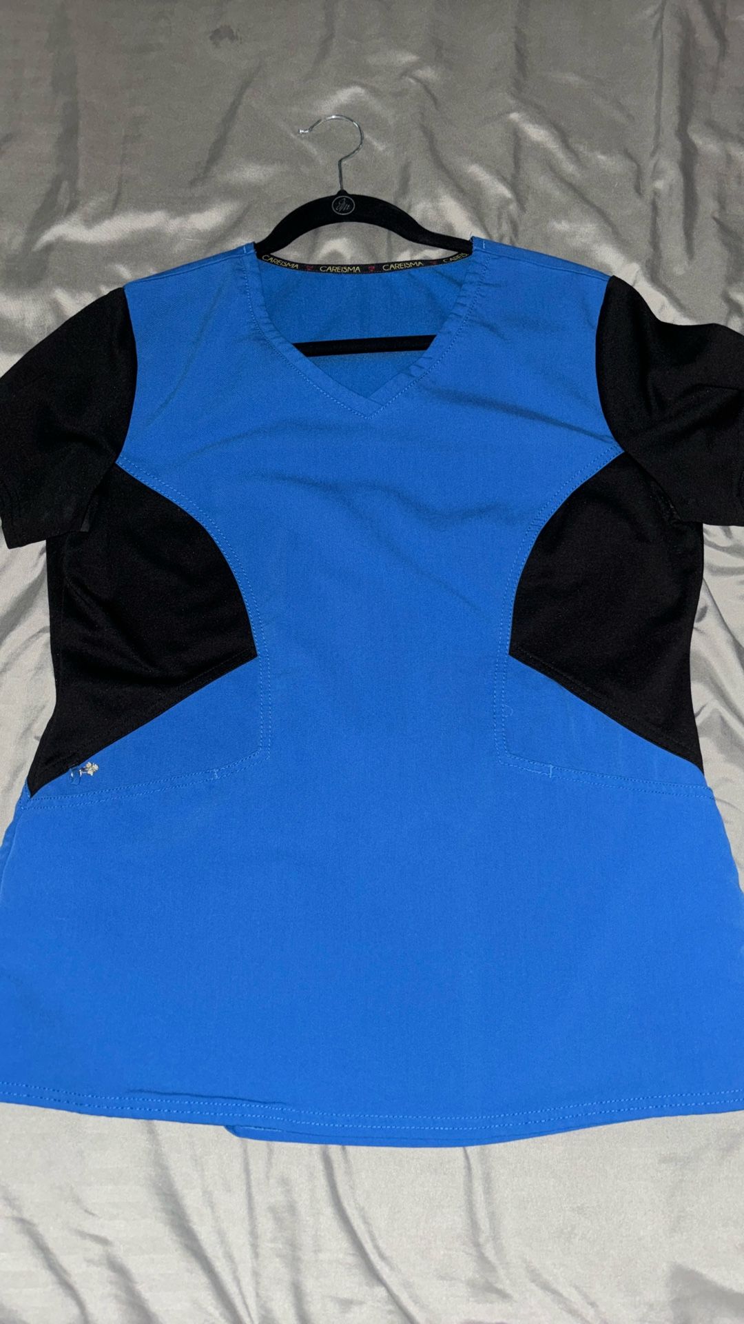 Careisma Scrub Top Size Medium