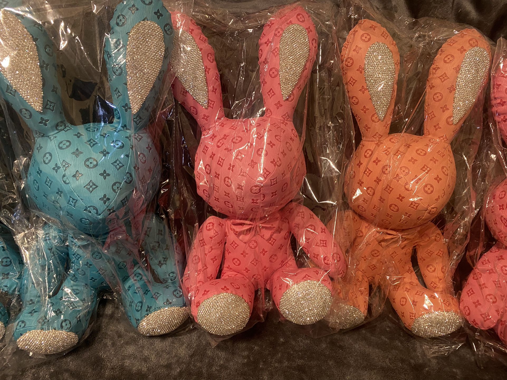 Conejos LV Diamond Bunny